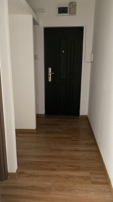 Inchiriez apartament 2 camere
