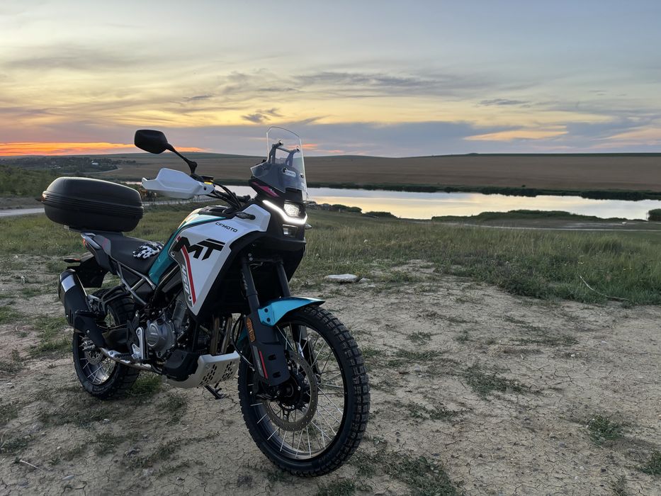 Vand CFMoto 450MT 1300km ca noua, revizie si ITP abia facute, 200Eur