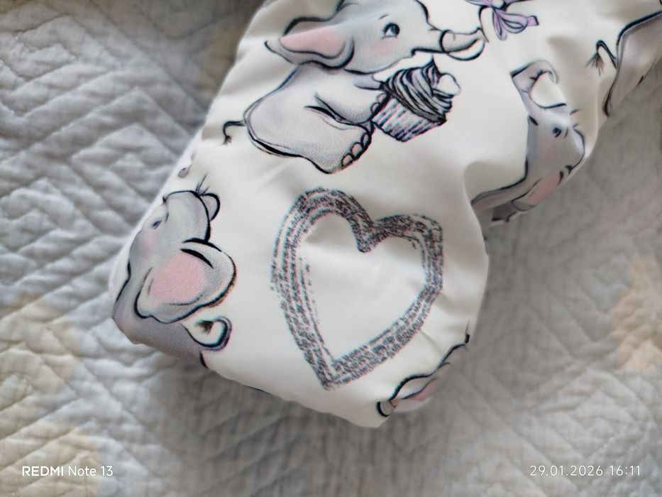 Продам зимний кокон для девочки