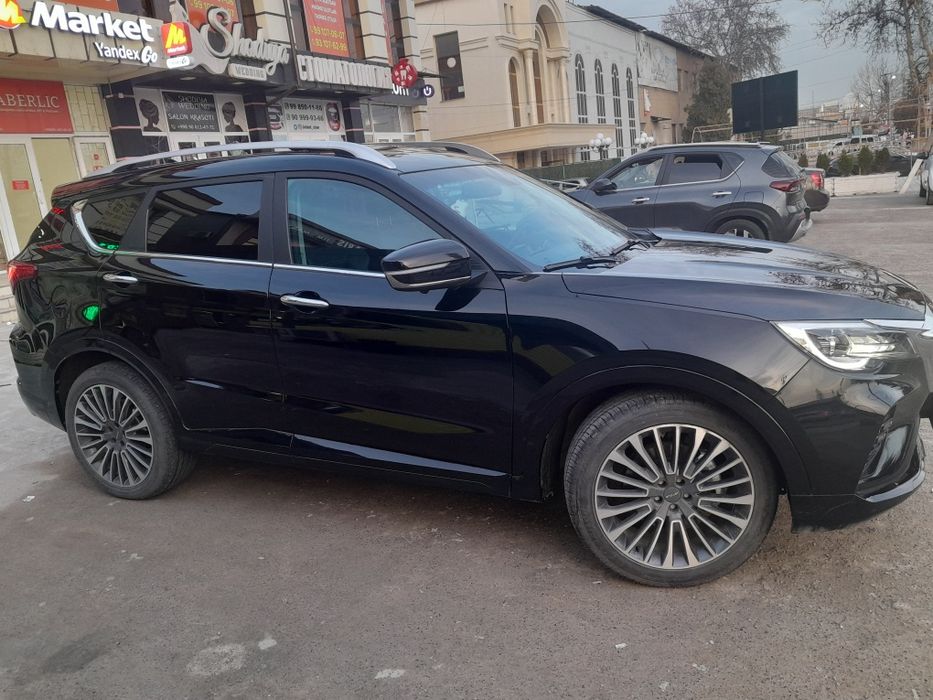 JETOUR X70 240T сотилади