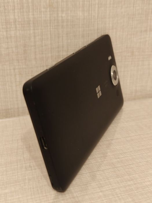 Microsoft Lumia 950 impecabil