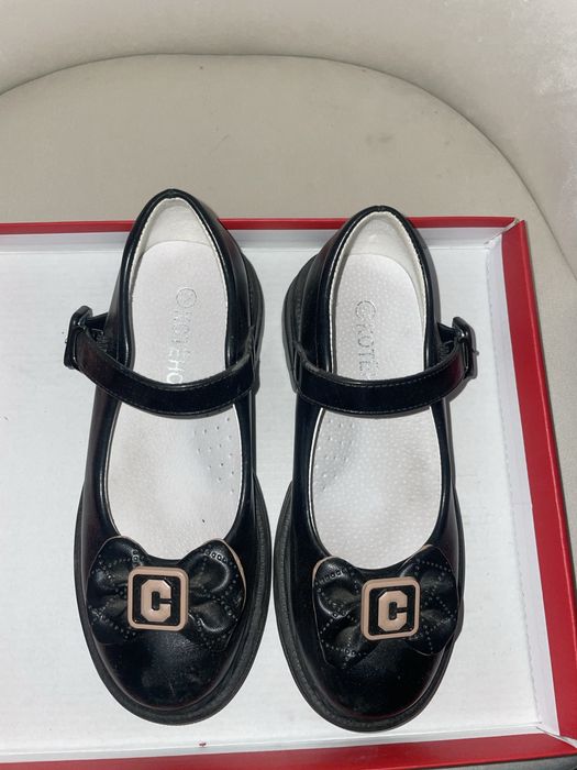 Женские туфельки