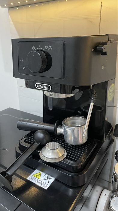 Продаётся кофемашина Delonghi