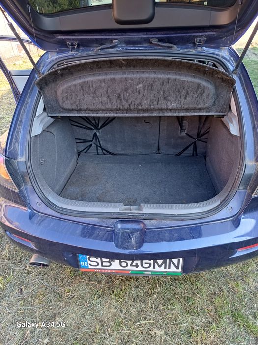 Mazda 3 anul 2006