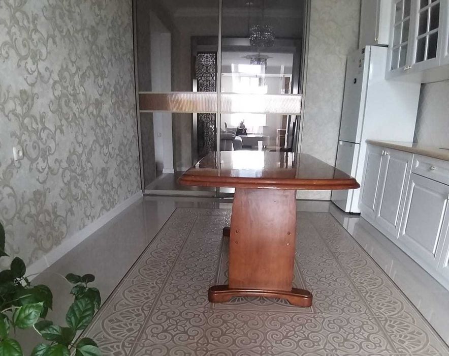 Стол румынский, раритет