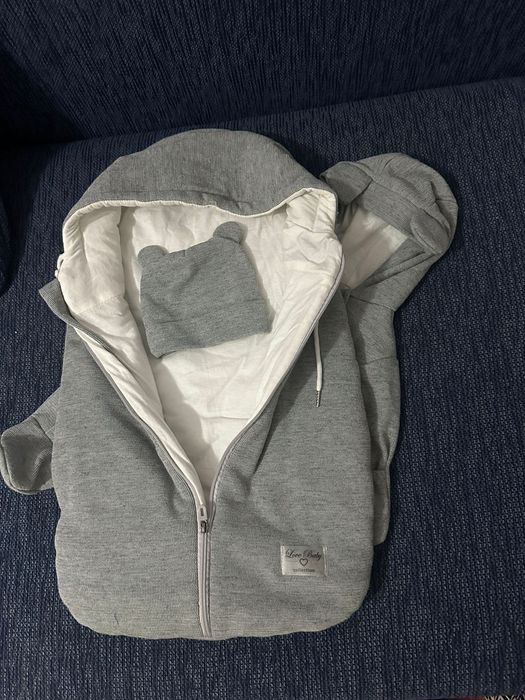 Продам детский вещи