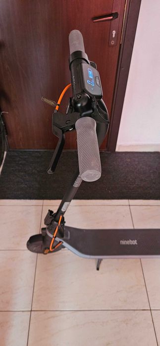 Trotineta Ninebot E2 Plus