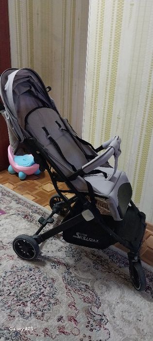 Коляска летний в хорошем состояние