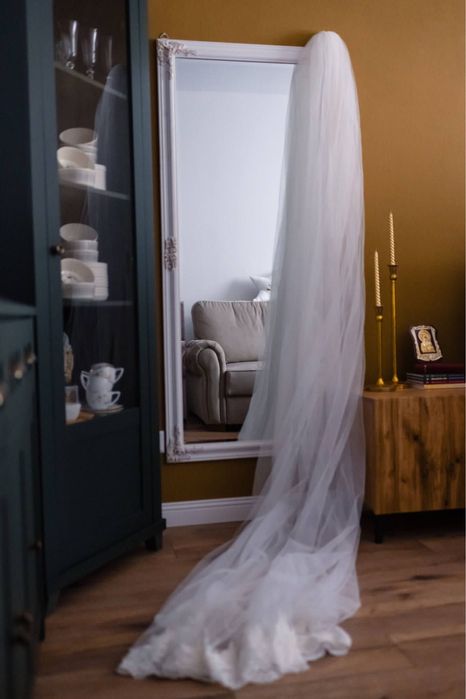 Rochie mireasa + voal cadou