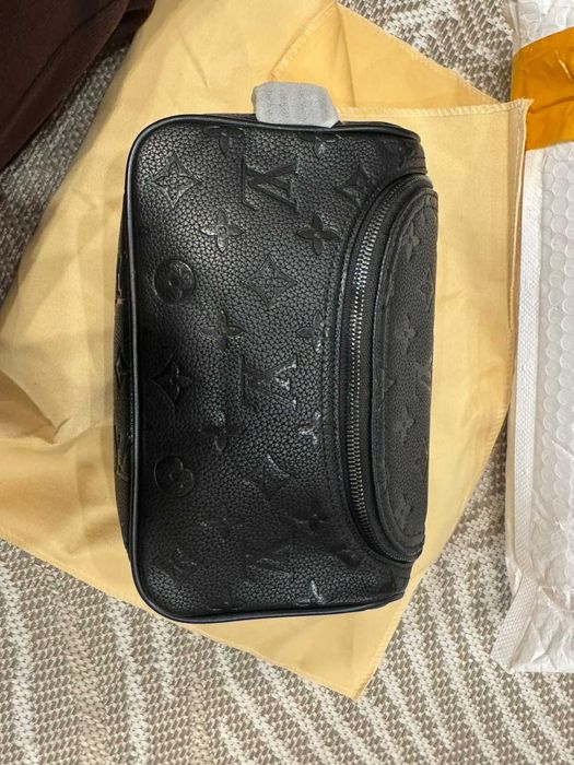 Louis Vuitton Косметичка дорожная