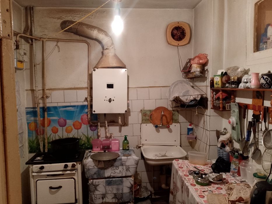 Продаётся Квартира 2х ком 1 этаж в Янгиюле на Кондитерской