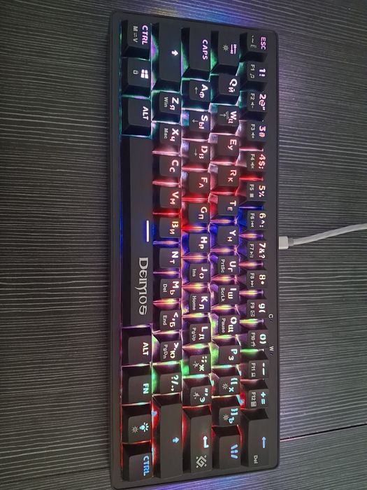 Продаётся игровая клавиатура