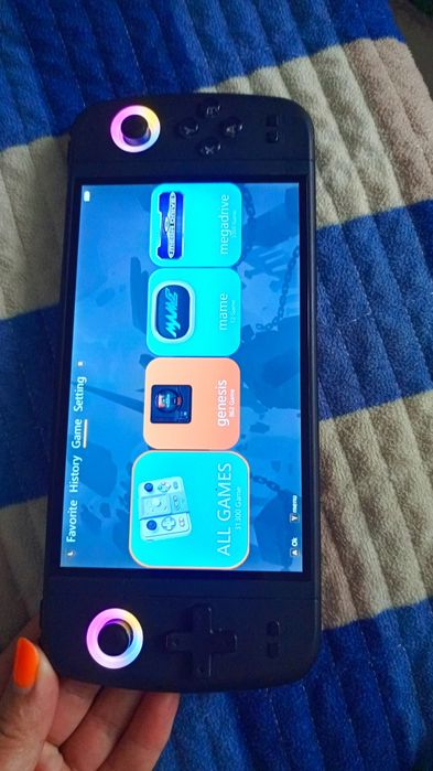 Игровая консоль 30 тысяч игр в ней
