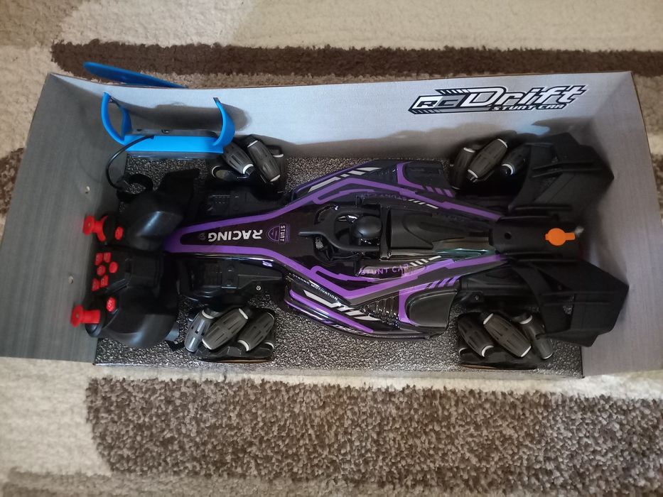 Батмобил Spin Master с фигурка на Батман. Радио управляема кола .