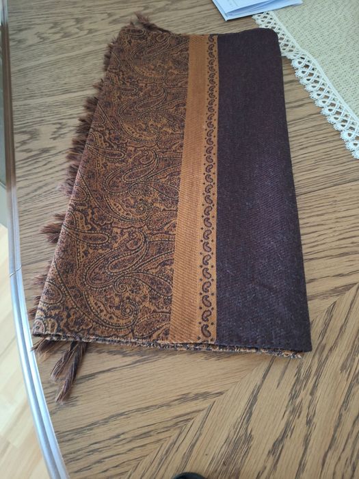 Esarfa  din  matase   vintige