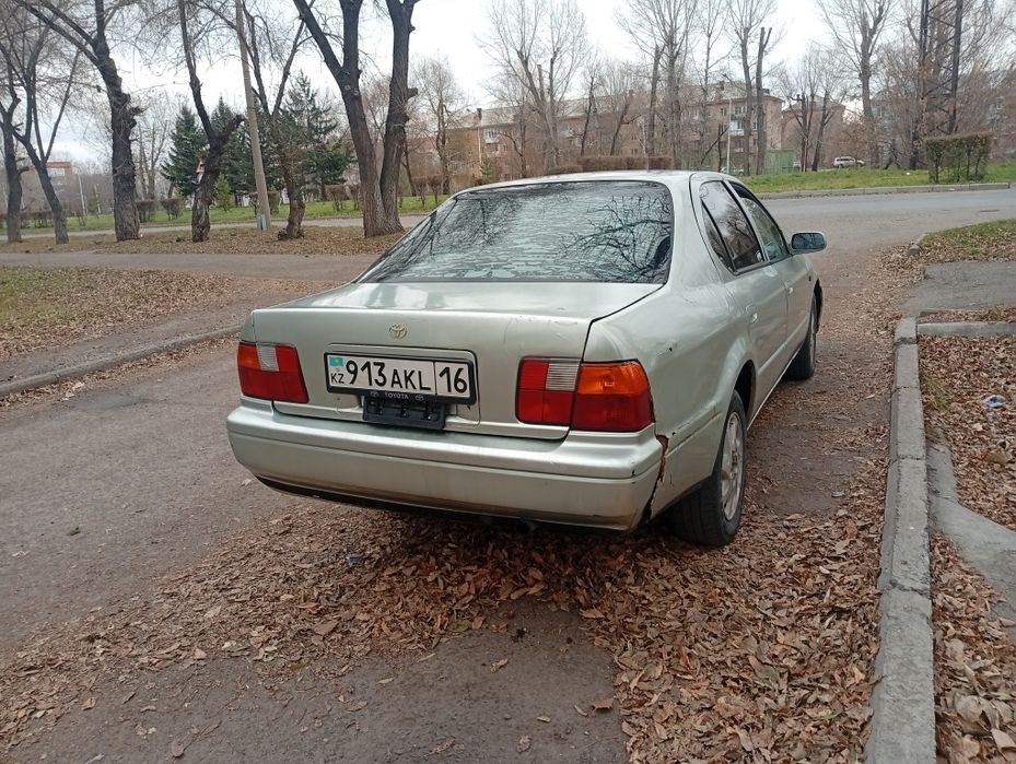 Продам Toyota Camry SV40