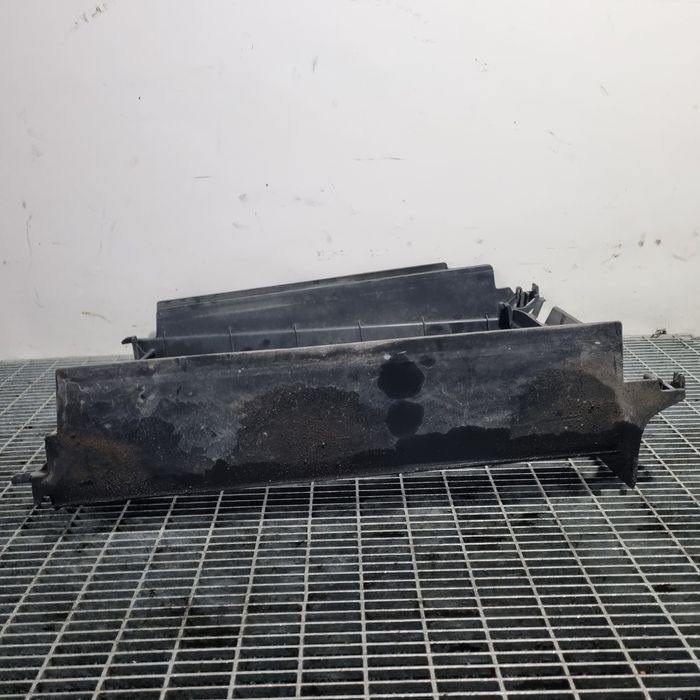 Deflector aer radiator Dacia Sandero 2 - Bleu Cosmos TERPR (1472)