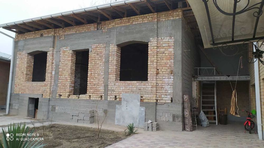 Срочно продаётся дом на земле в Самарканде