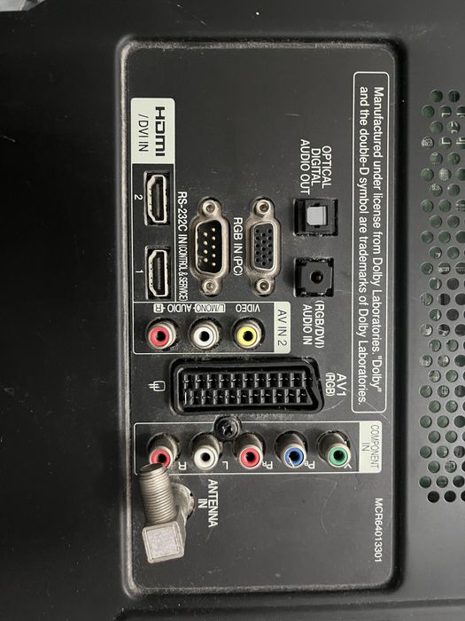 телефизор LG 2011 года выпуска