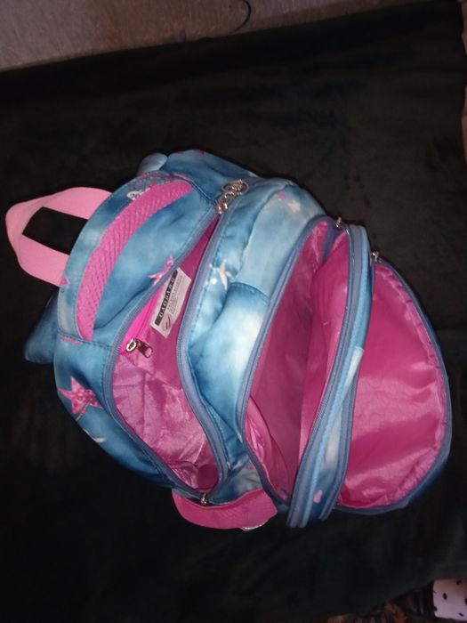 Продам детский портфель