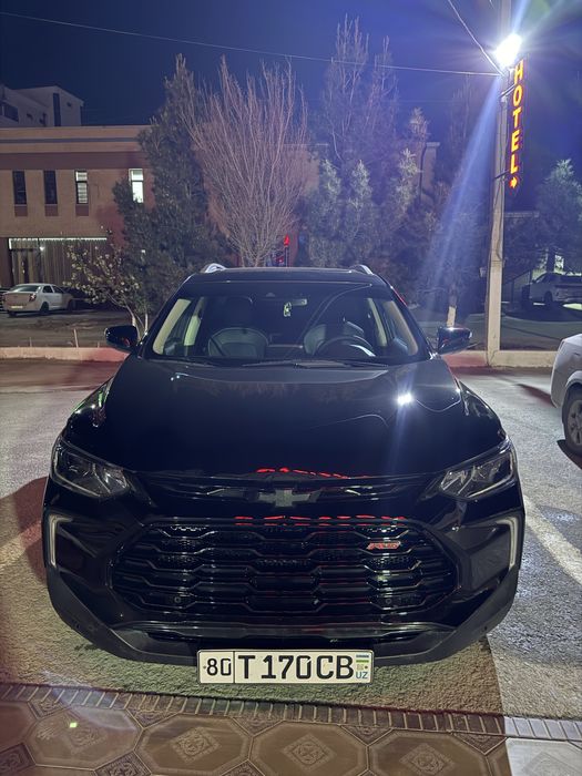 Tracker Premier 2023