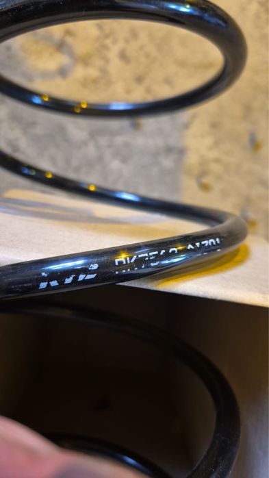 Продам пружины цена 10.000