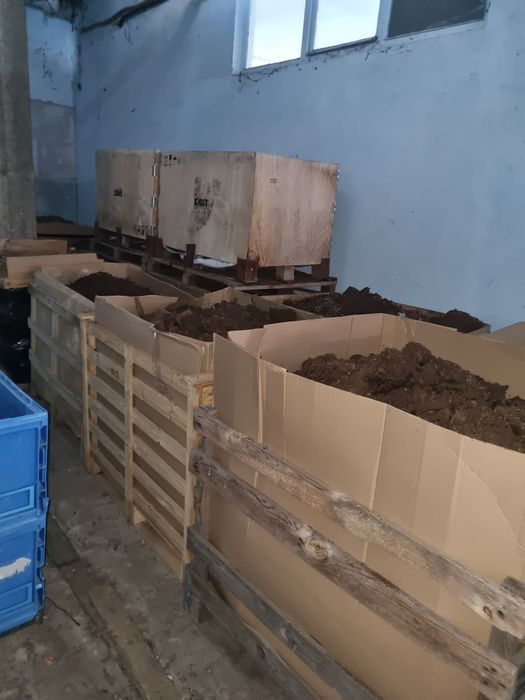 Donez pamant de umplutura