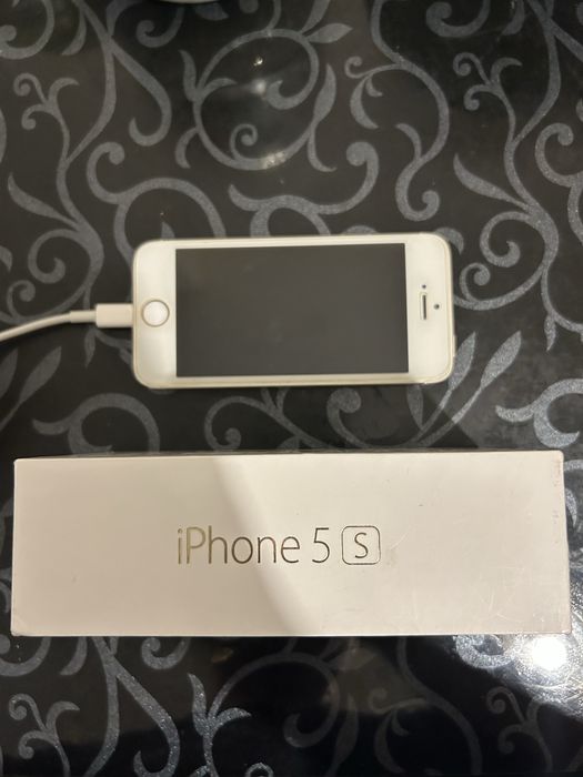 iPhone 5S на запчасти