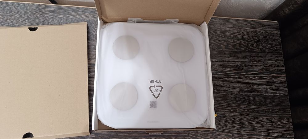 Интелигентен електронен Смарт Кантар Huawei scale 3