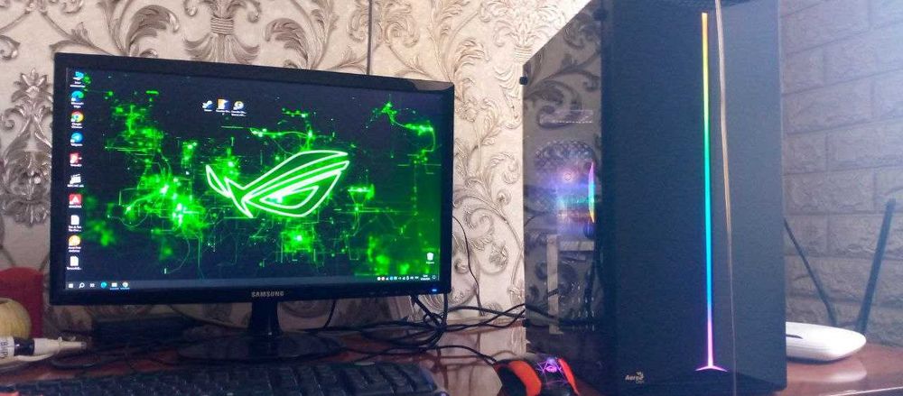 Мощный Отличный игравой DDR 4.  intel core i3 6100