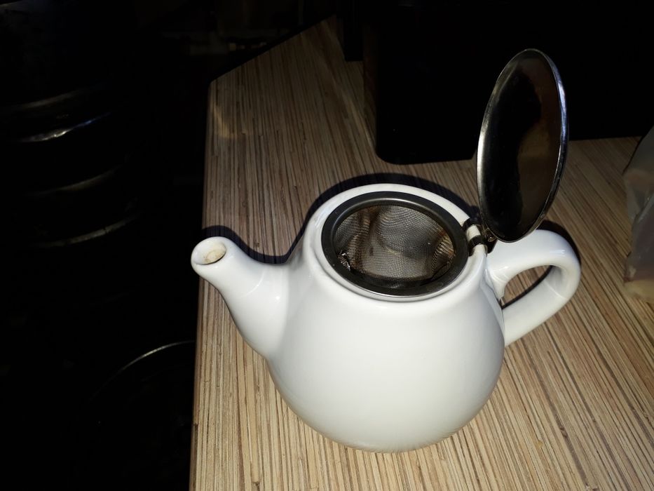 Продам заварочные чайники