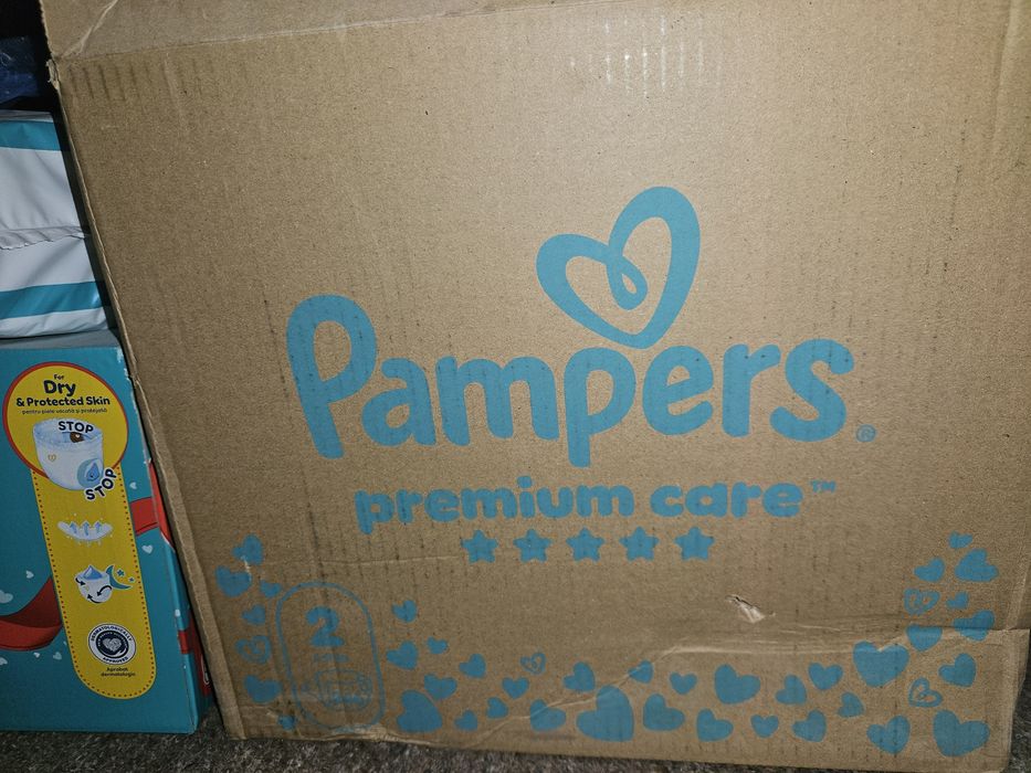 Vând Pampers Premium Care nr.2