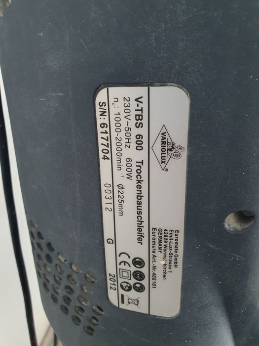 Шлайфмашина Жираф за стени и тавани