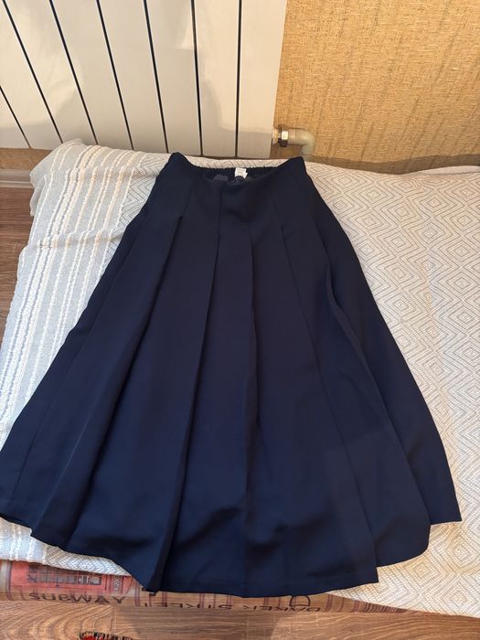 Продается одежда ,размер 42