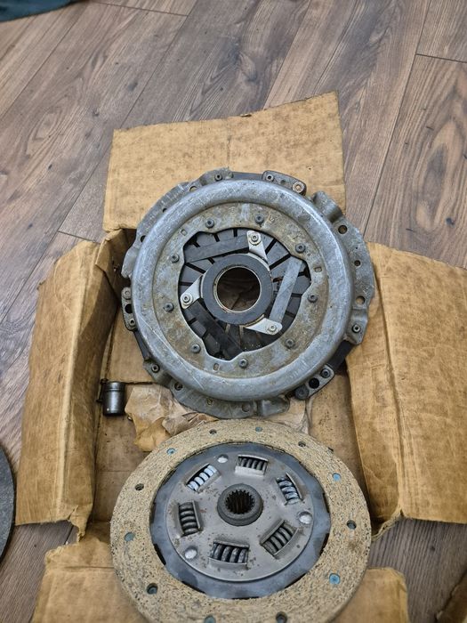 Piese noi Lada 1200 / Lada Niva - ambreiaj, axa came, pompa apa