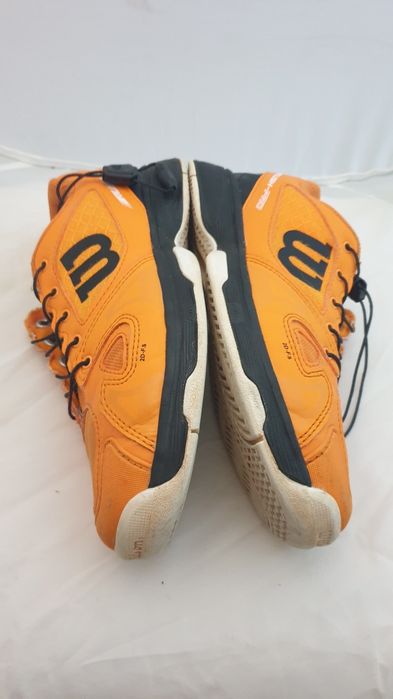 Спортни обувки за тенис