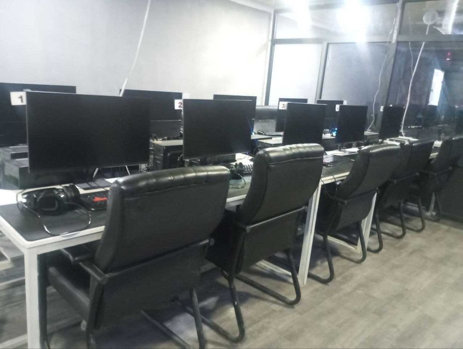 Game club sotiladi 10ta