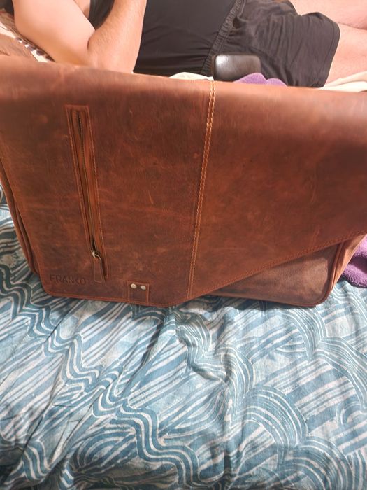 Чанта от естествена кожа