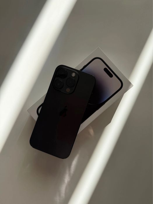 IPhone 14 Pro (Черный цвет)