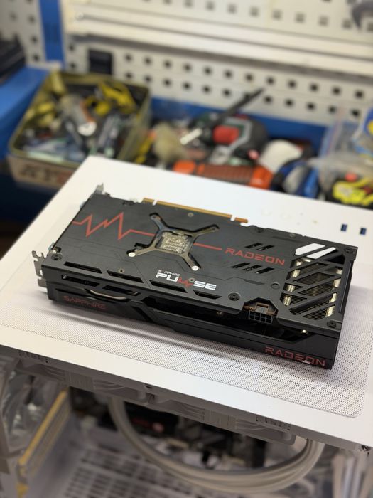 RX 6600 XT 8GB Placa video