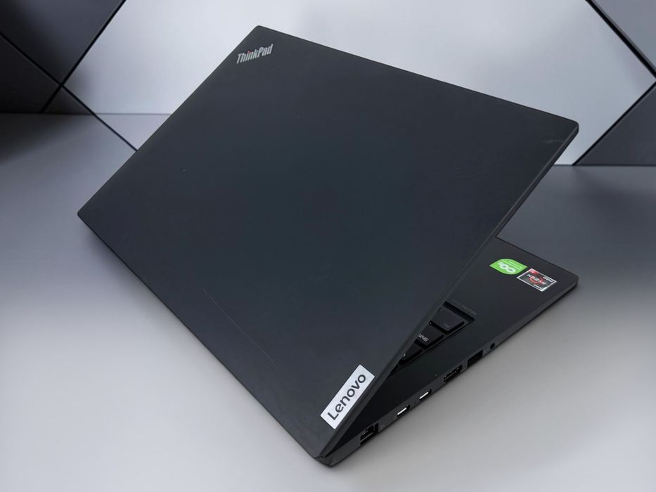 Lenovo ThinkPad T14 Gen 4 WUXGA Ryzen 5 Pro 32GB RAM 512GB SSD Перфектен! Гаранция!