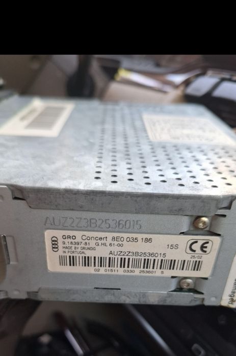 Cd  Player Audi Concert 2 AUDI A4 B6  1 DIN