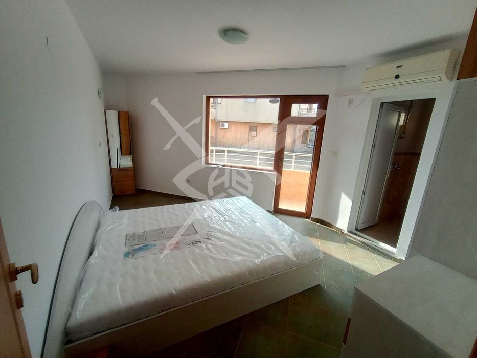 Продава се Тристаен апартамент в Созопол - 98 кв.м за 2123 €/кв.м - Снимка #2