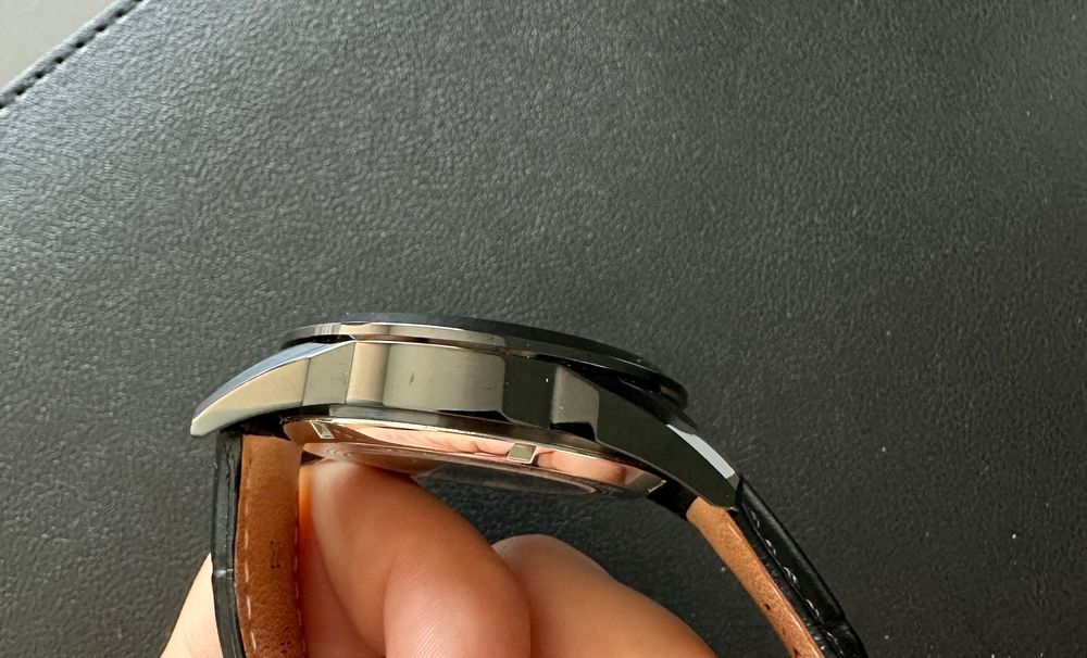Продавам часовник - Bulova Sutton Automatic Skeleton – Ref. 98A304