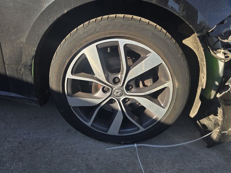 Dezmembrez Renault Megane 4