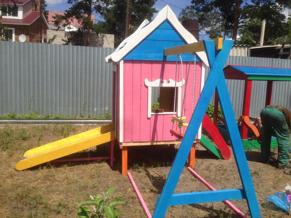 Детские домики из дерева
