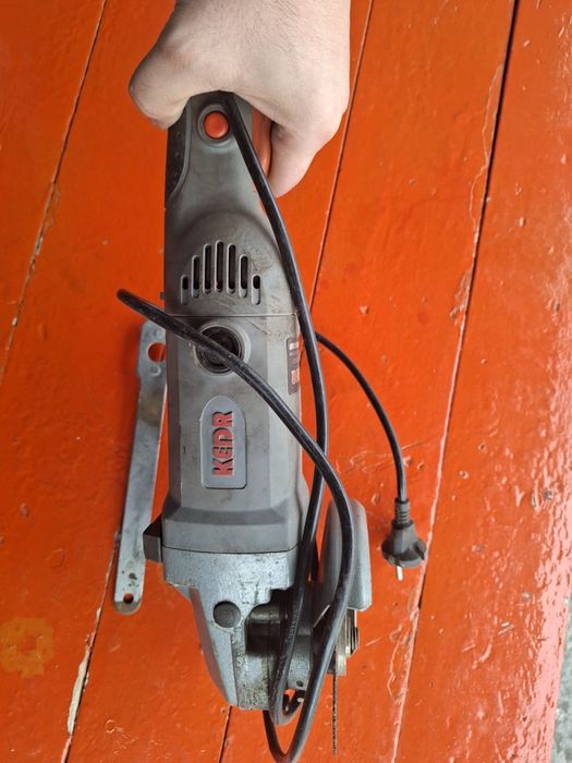 Продам  Болгарку