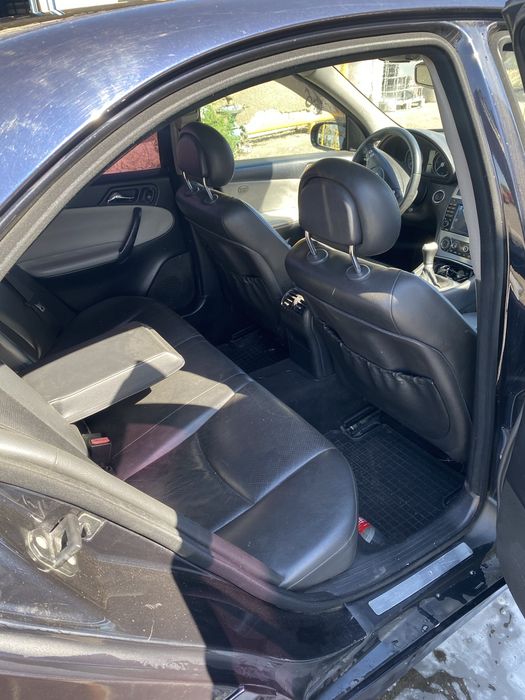 MERCEDES-BENZ C-Class 2005 — imagine 5