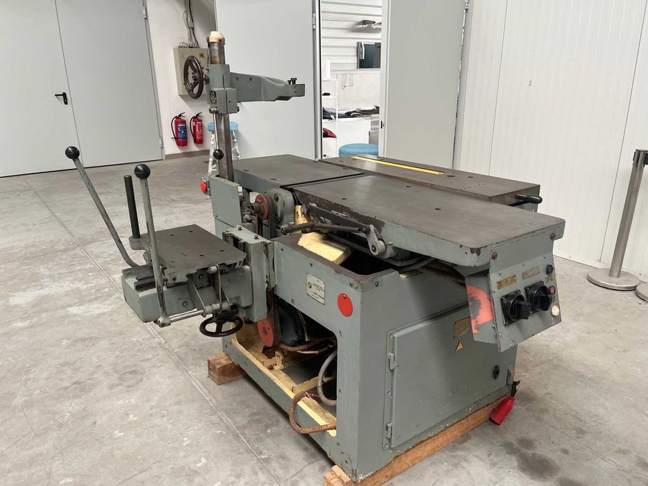 Триоперационна машина циркуляр-абрихт с бор апарат