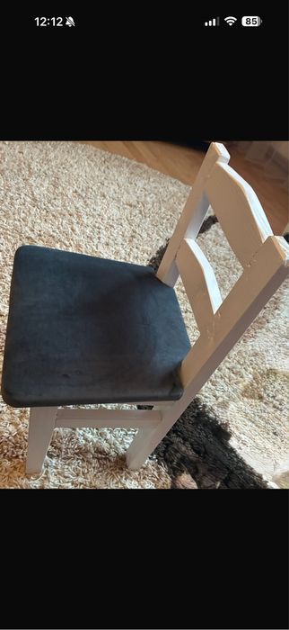 Scaun copii tapitate impecabile albe